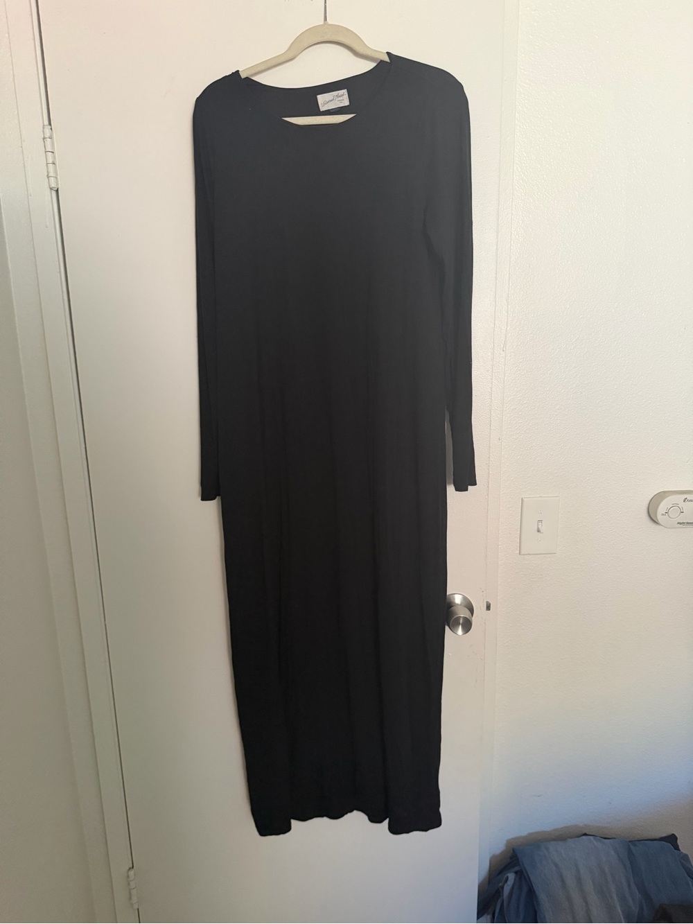 Black Long Sleeve Maxi Dress - Classic Women's Dress